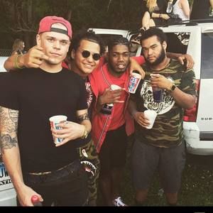 Meet your Posher, Cameron